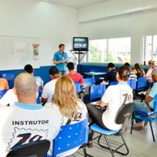 Categoria - B (Carro) Auto escola Sorocaba Moto Escola Sorocaba CNH Sorocaba