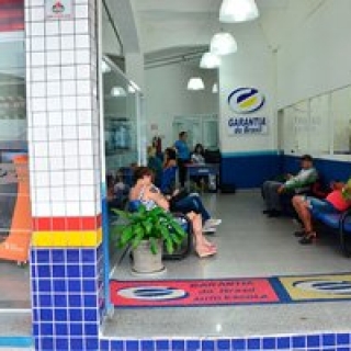 Categoria - B (Carro) Carteira de Motorista Carteira de Habilitação