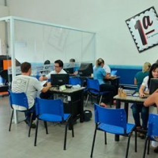 Categoria - B (Carro) Auto escola Sorocaba Moto Escola Sorocaba CNH Sorocaba